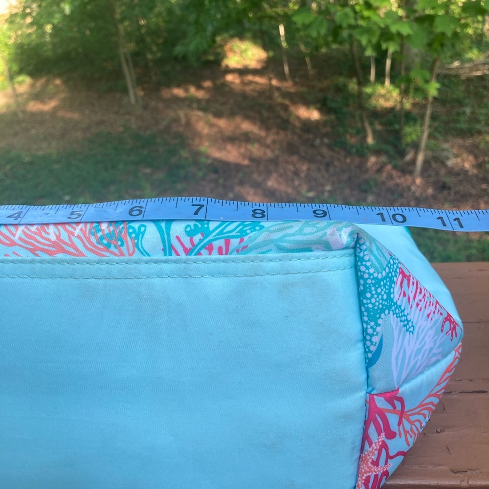 Tupperware ocean theme lunchbox - Picture 6 of 7